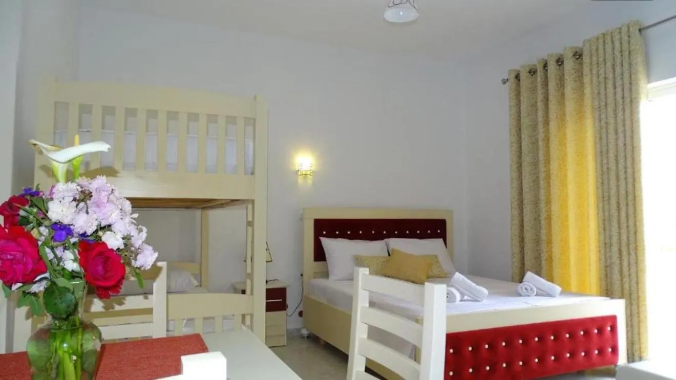 Hotel Marku Sarandë 3*,