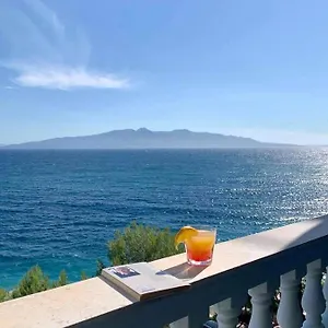 Hotel Kalemi's Beachside, Sarande